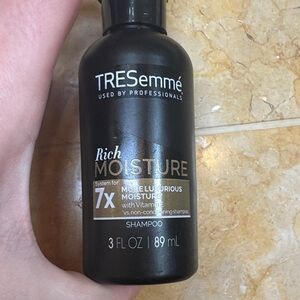 Rich Moisture Black Shampoo